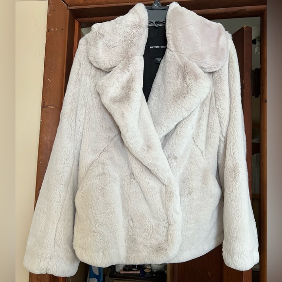 SOFT EVENING COAT-purchased at a High End Boutique - Picture 1 of 2